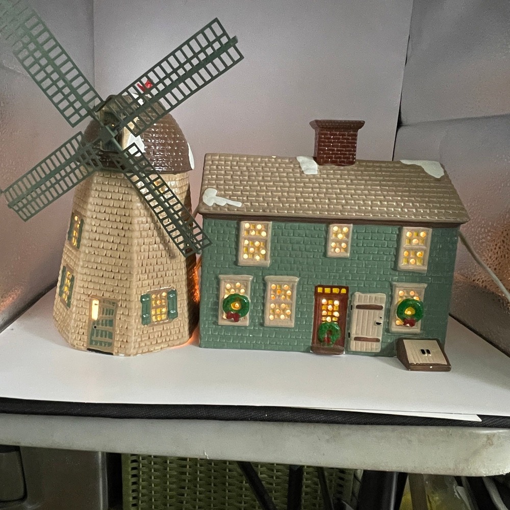 Dept 56 Snow Village Home Sweet Home House & Windmill 5126-8 1988 Ceramic Set